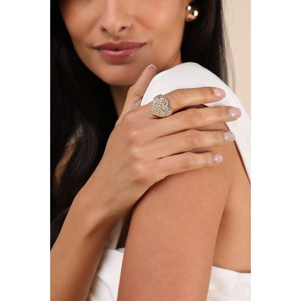 Lulus Cherished Glow Gold Hammered Heart Ring - Size One Size